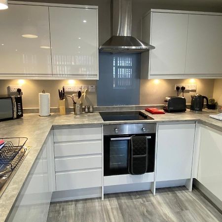 Marie'S Serviced Apartment 1 Bed Citystay, Parking Bedford Kültér fotó
