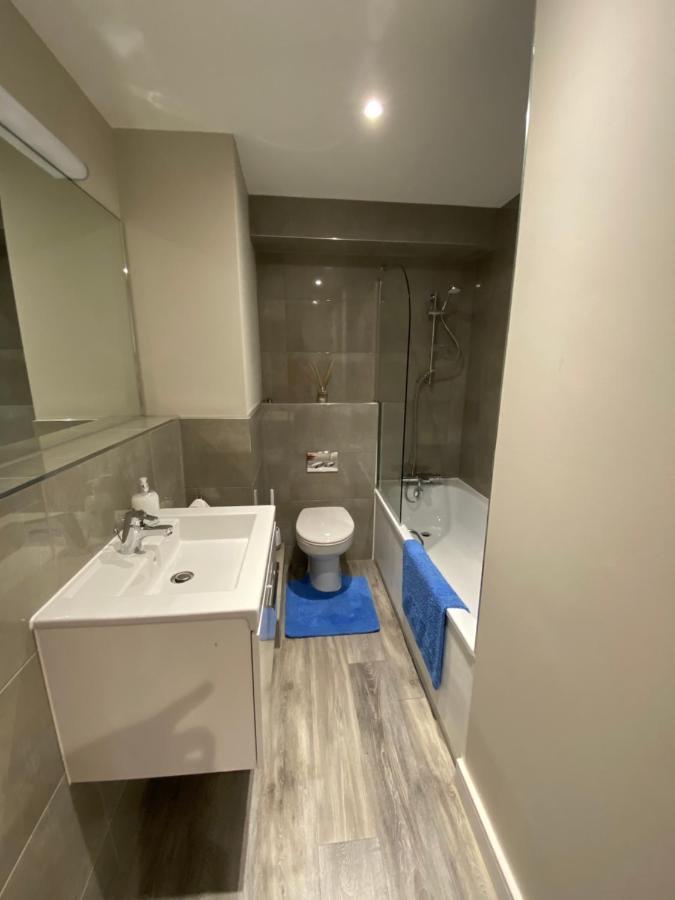 Marie'S Serviced Apartment 1 Bed Citystay, Parking Bedford Kültér fotó