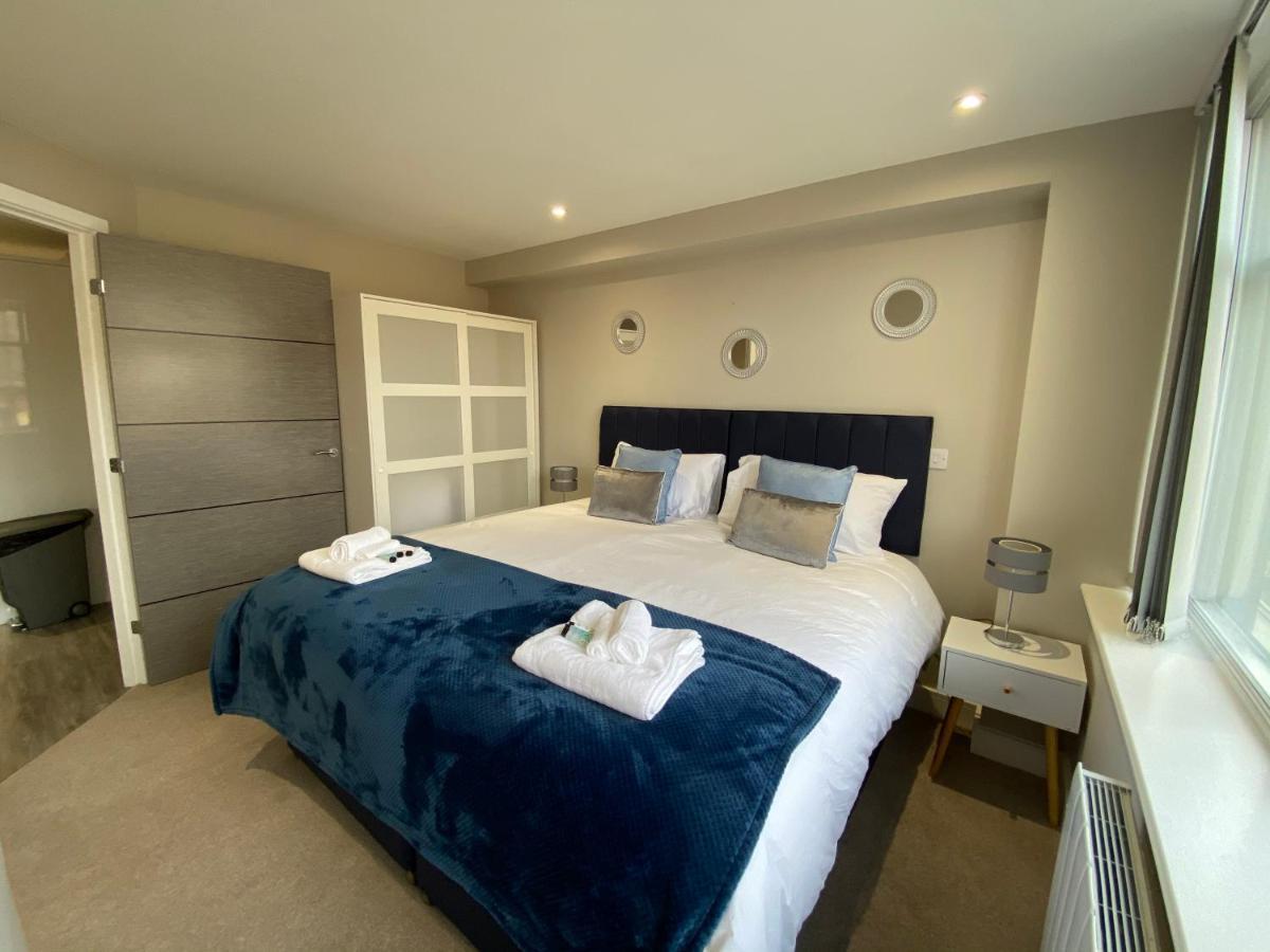 Marie'S Serviced Apartment 1 Bed Citystay, Parking Bedford Kültér fotó